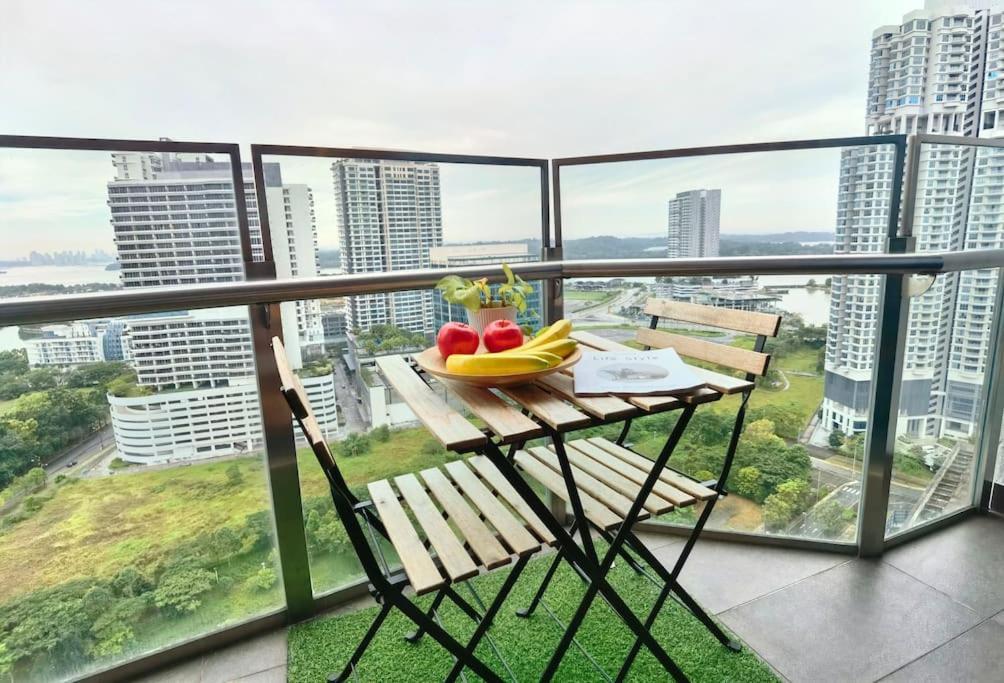 1519 Almas Suites Seaview Sunrise Netflix By Stay Nusajaya  Extérieur photo