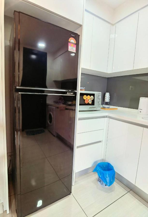 1519 Almas Suites Seaview Sunrise Netflix By Stay Nusajaya  Extérieur photo