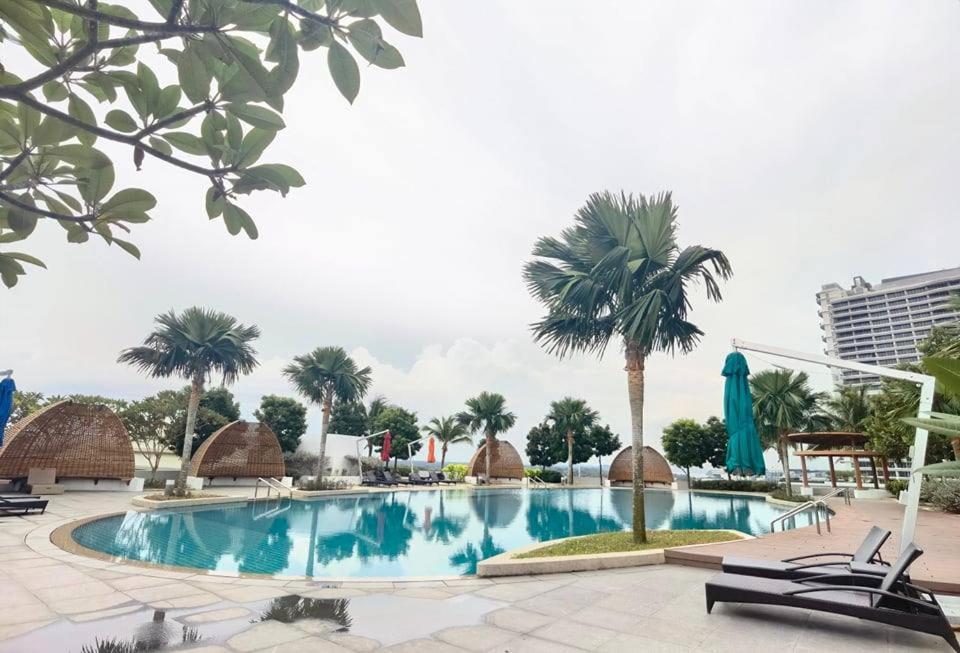1519 Almas Suites Seaview Sunrise Netflix By Stay Nusajaya  Extérieur photo
